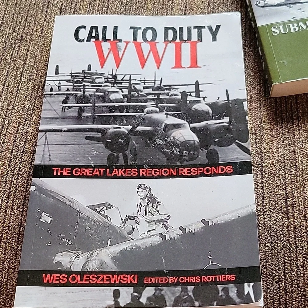 Book Bundle - Picture 2 of 9